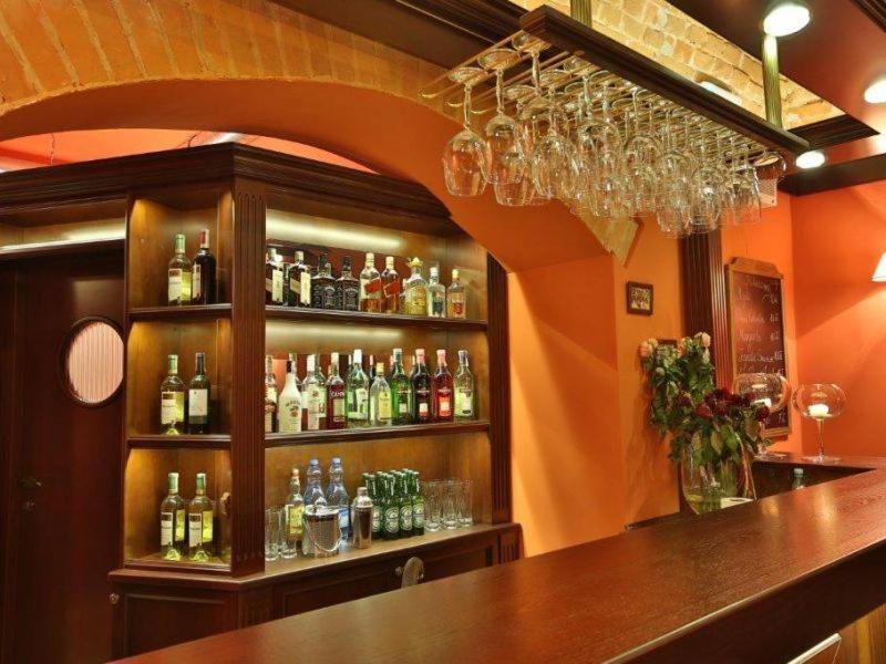 Rynek 6 Retro Pub & Hostel Radom Luaran gambar