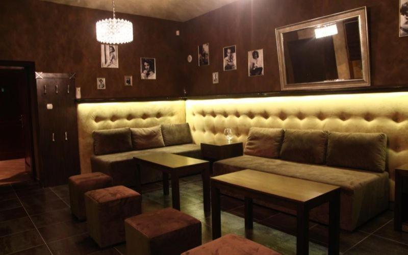 Rynek 6 Retro Pub & Hostel Radom Luaran gambar