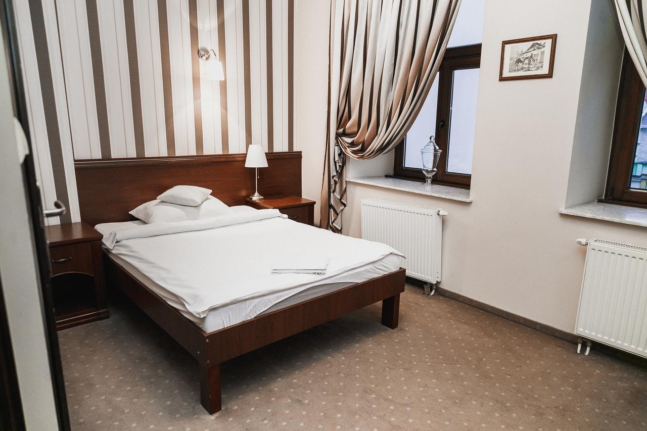 Rynek 6 Retro Pub & Hostel Radom Luaran gambar